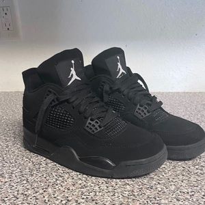 Black Jordan 4s